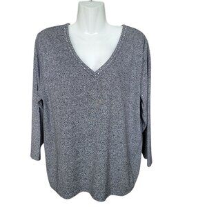 LONG SLEEVE GREY SWEATER WITH STUDDED V-NECK SIZE XL